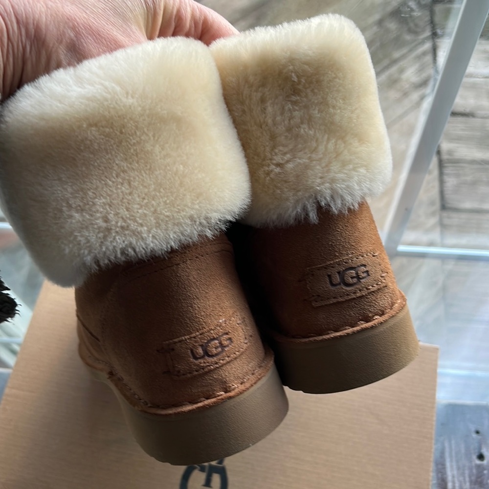 Worn twice - warm toasty Weylyn Uggs. Chestnut color. Comes with original box